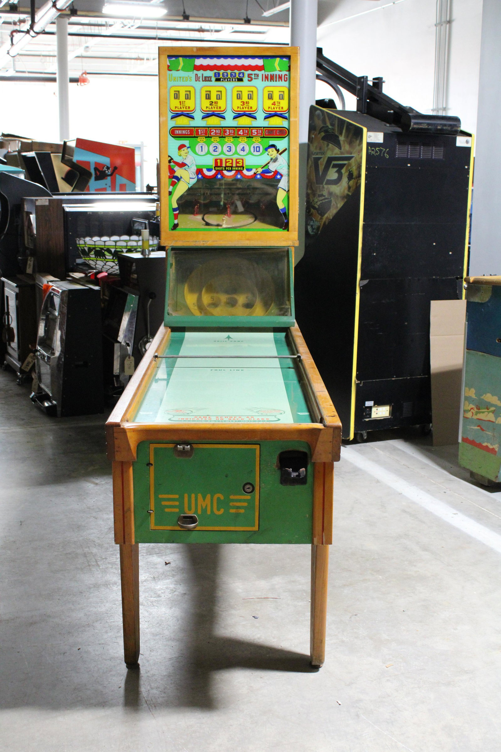United 5th Inning Baseball Shuffle Skee Ball Arcade Game, 1955: United 5th Inning Baseball Shuffle Skee Ball Arcade Game, 1955. Not working. Appears complete, has keys. Dimensions: 82 x 26 x 100. *Please see terms for shipping details.