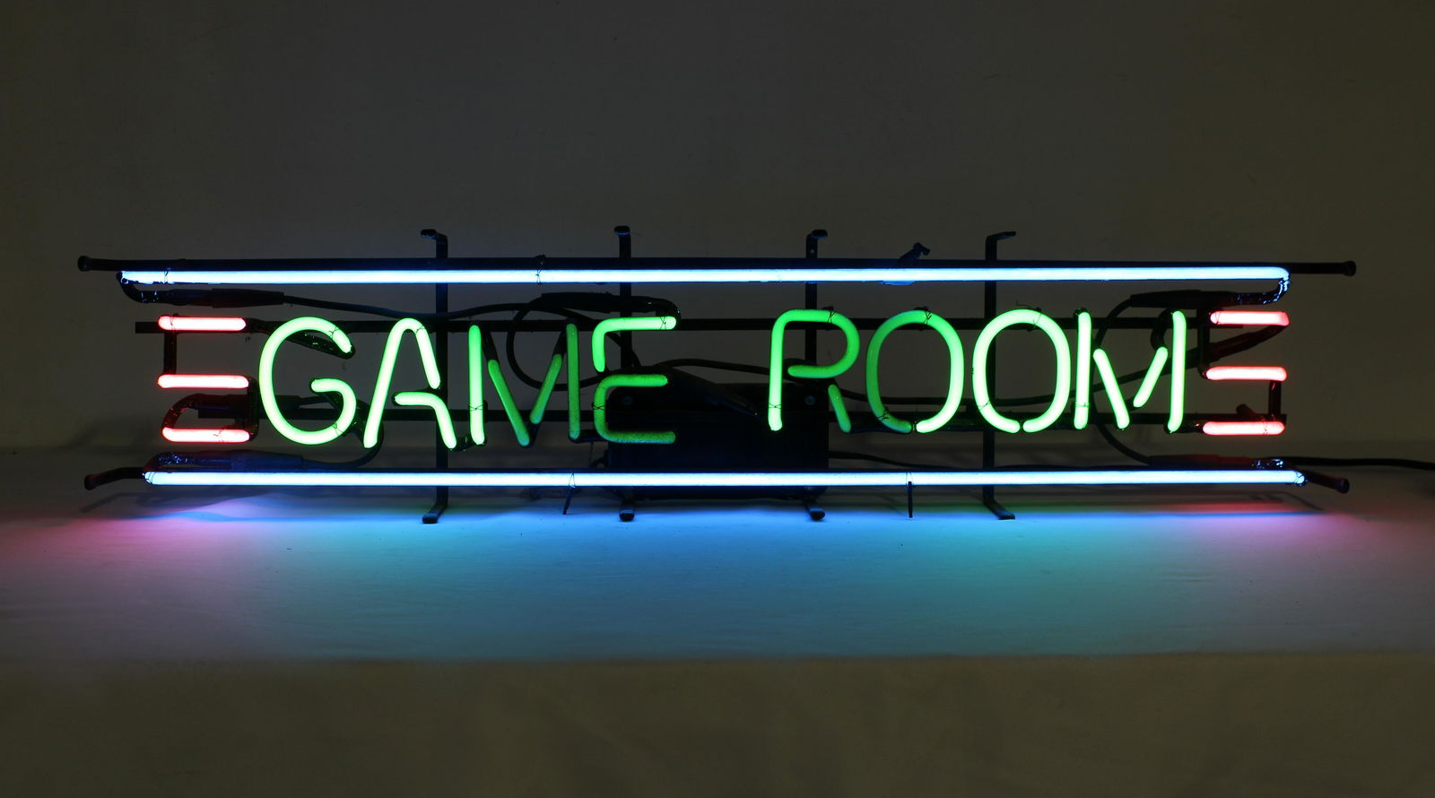 Gameroom Neon Sign (1 of 3)