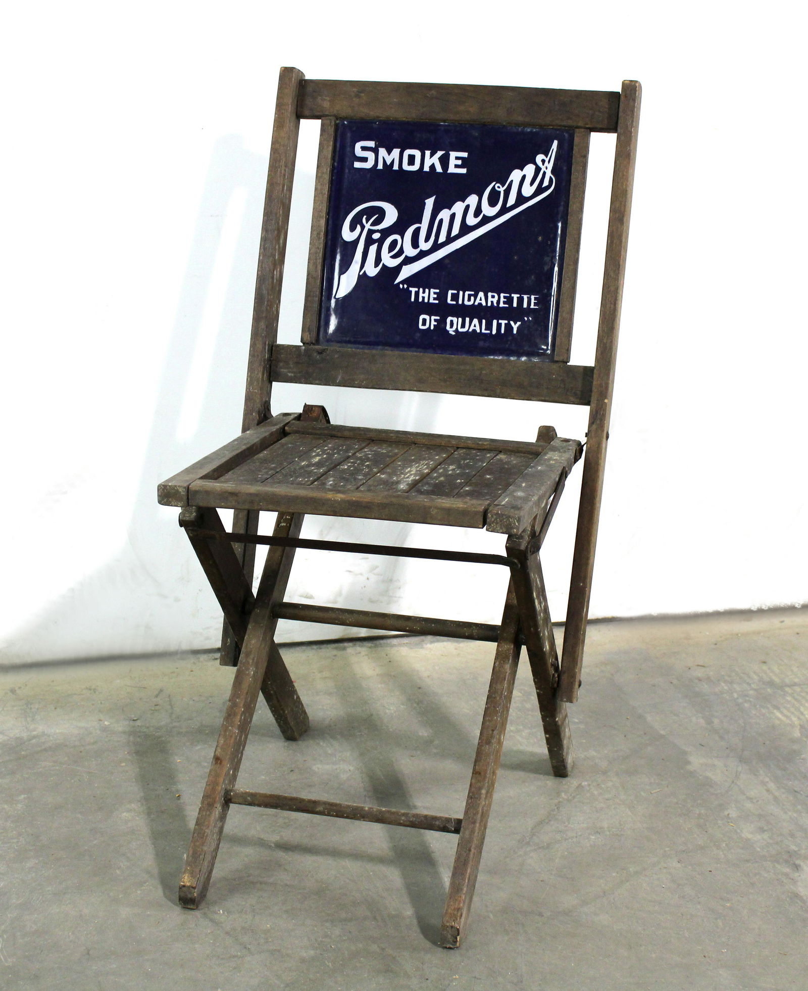 Porcelain Piedmont Cigarettes Folding Chair (1 of 3)