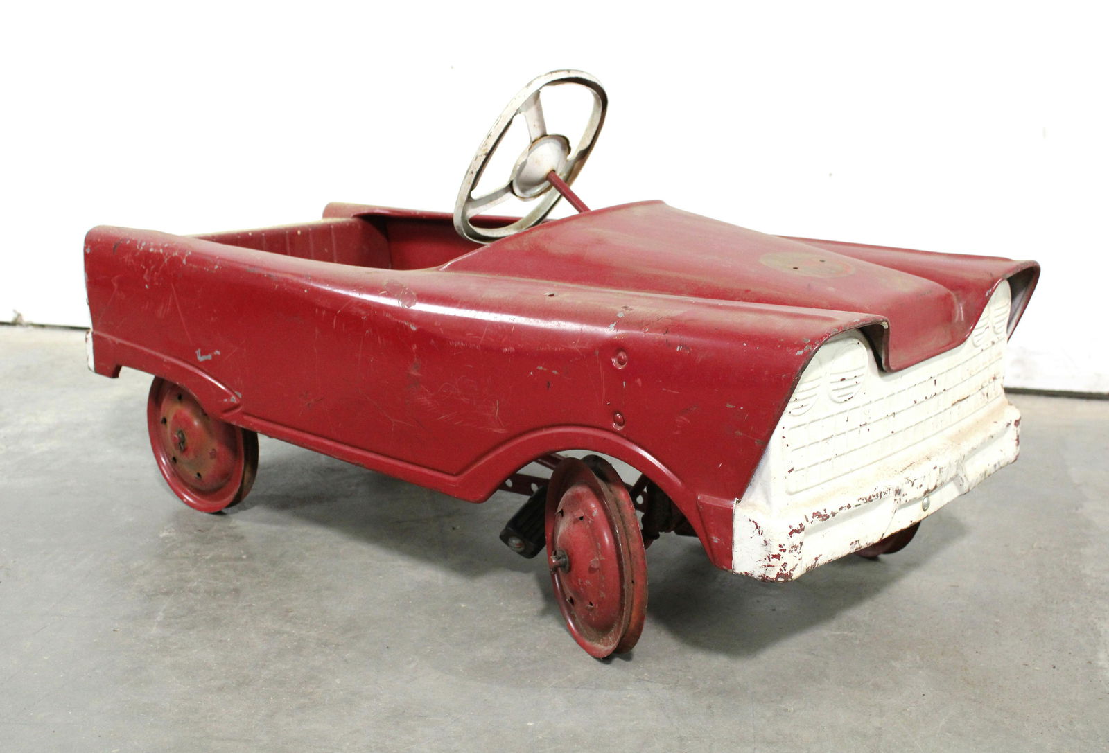 Red Kiddie Pedal Car (1 of 3)