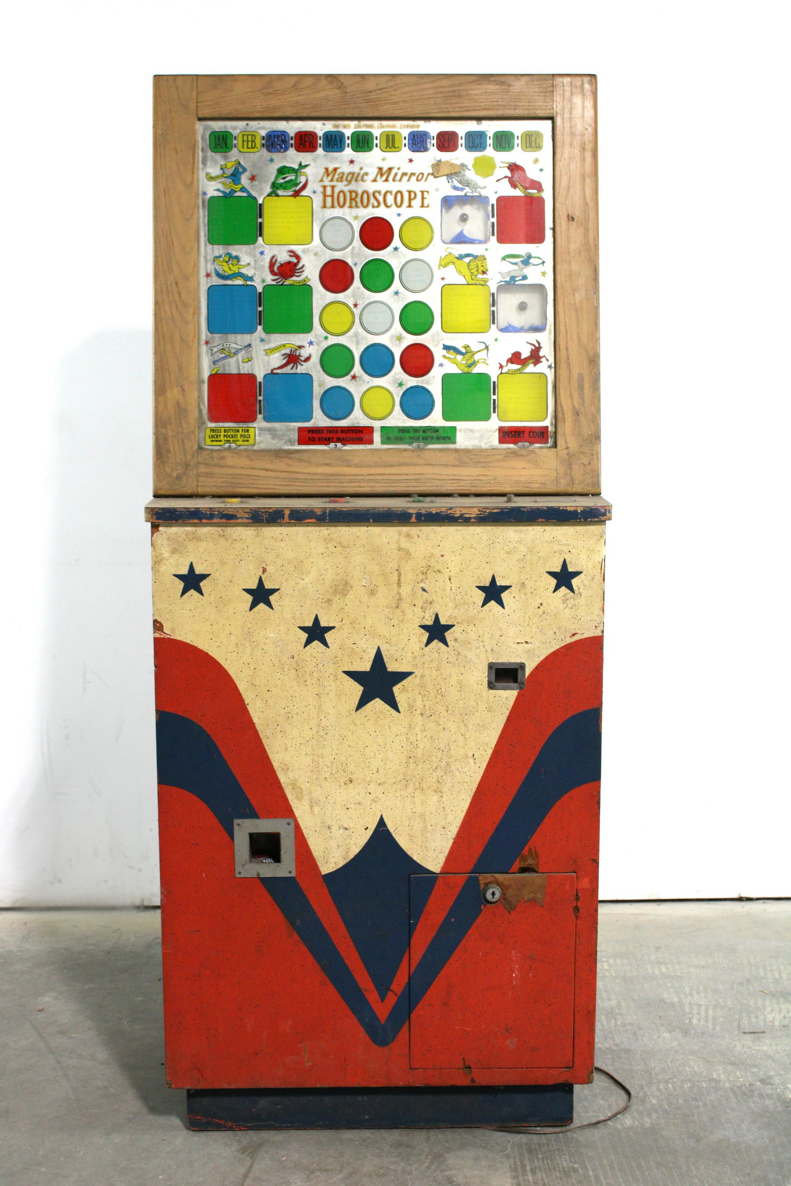 Magic Mirror Horoscope Gambling Arcade Game: Magic Mirror Horoscope Gambling Arcade Game. Untested. This item requires third party shipping or pickup arrangements to be made. Dimensions: 59 x 25 x 17