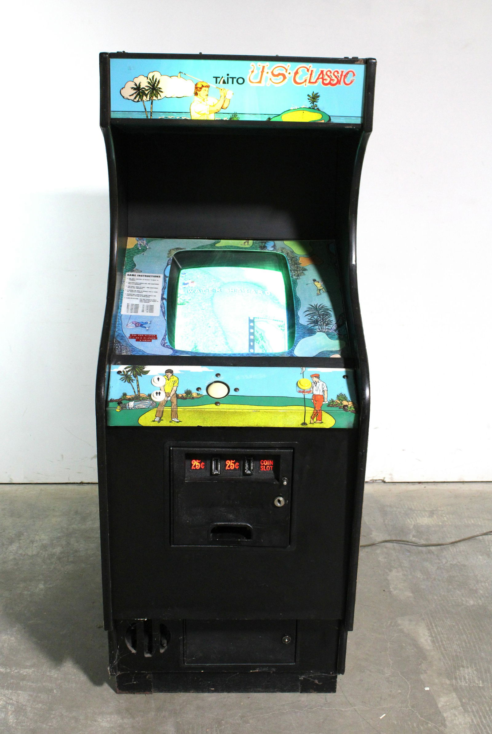 Taito U.S. Classic Golf Arcade Game (1 of 4)