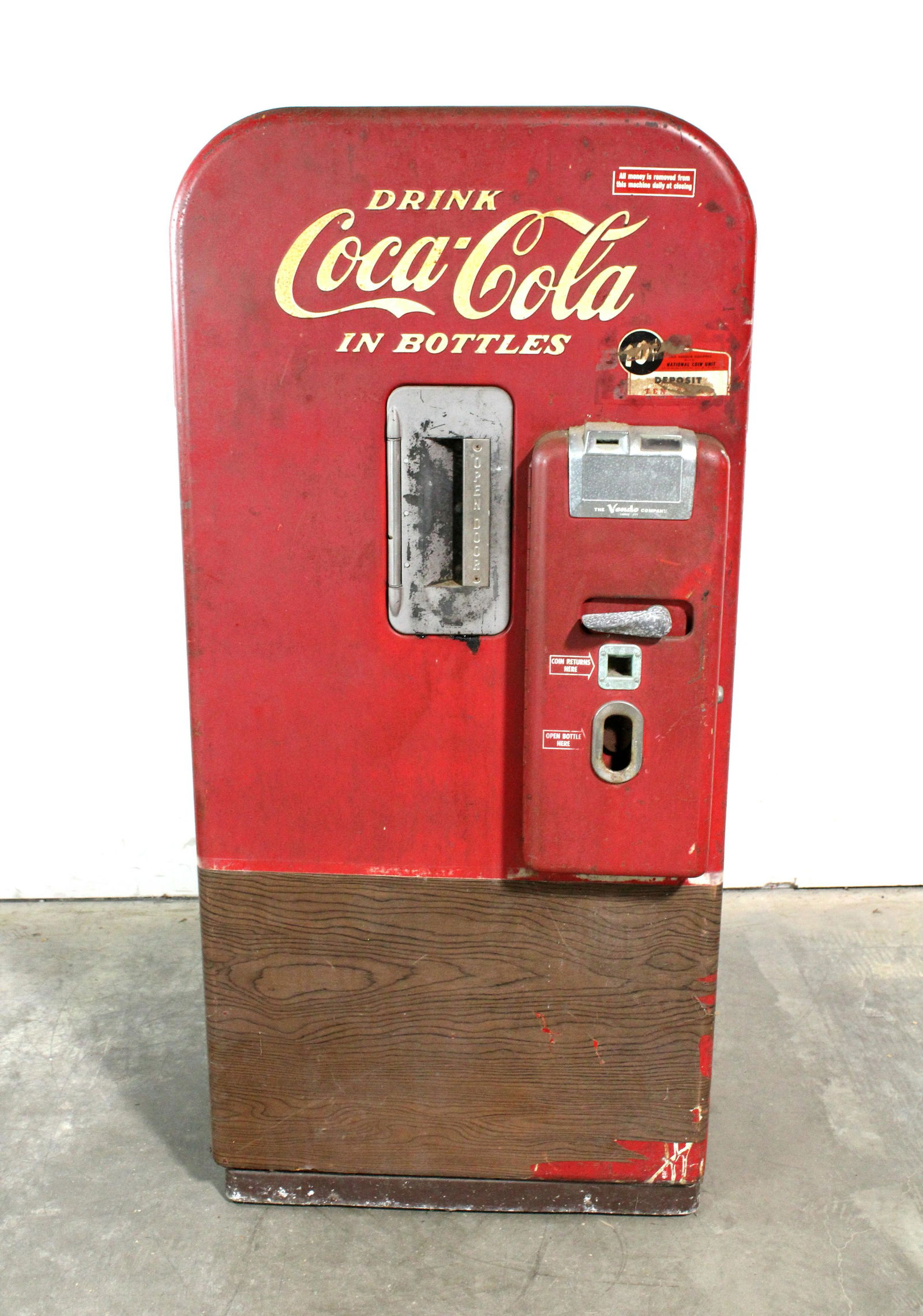 Coca Cola Vendo 39 Vending Machine (1 of 6)