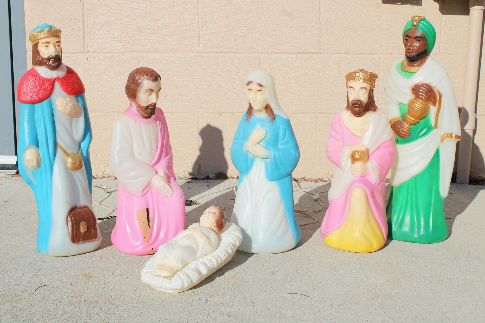 Christmas Nativity Vintage Blowmolds (1 of 1)