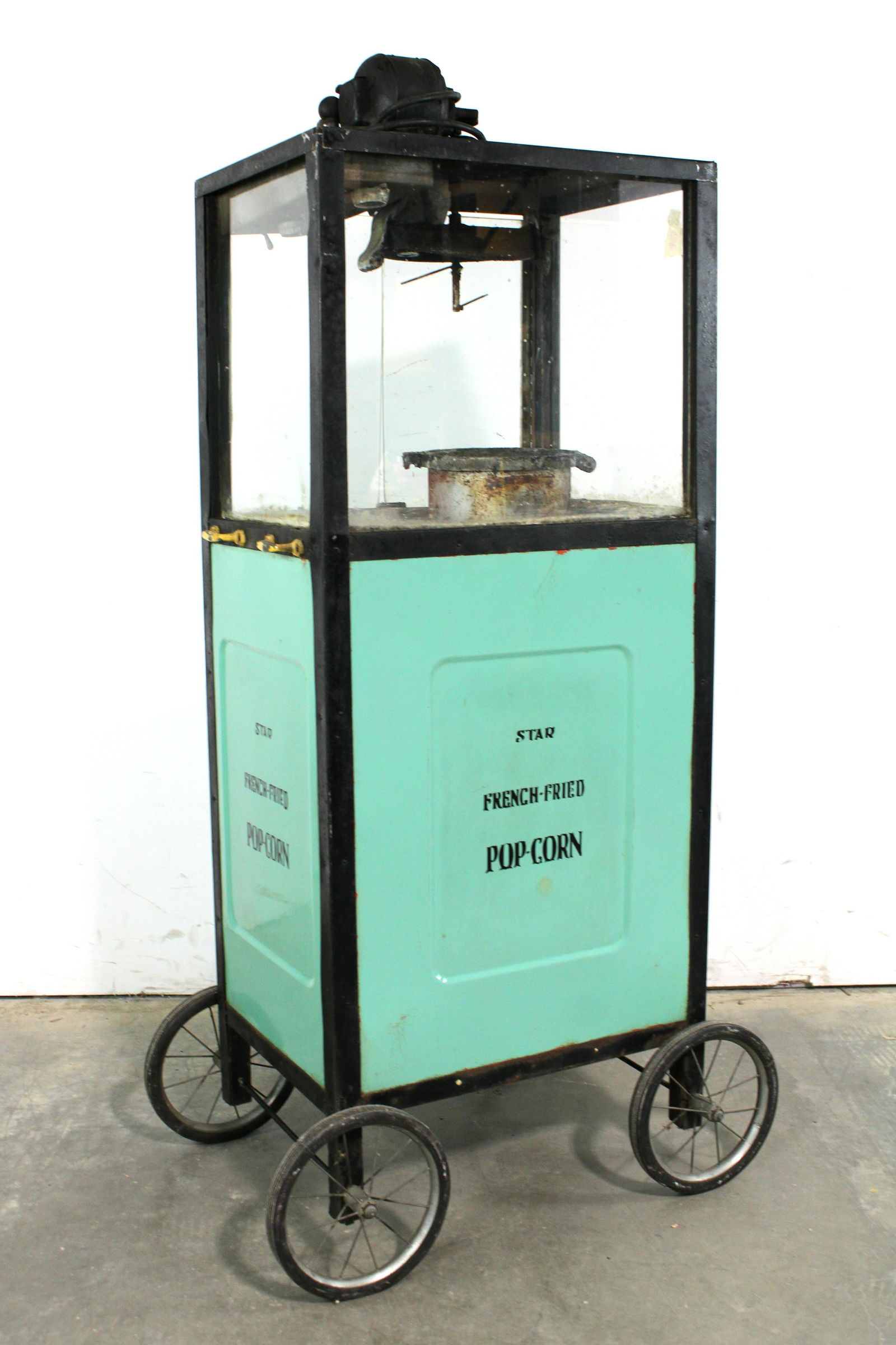 Star Popcorn Street Vendor Cart with Porcelain Sides (1 of 6)