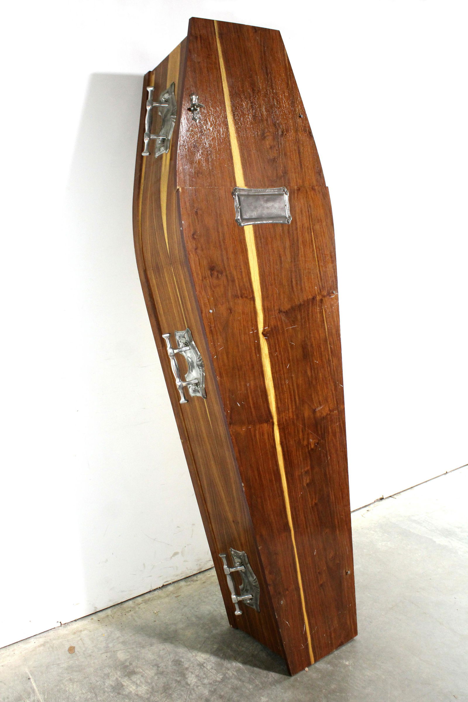 Wooden Coffin (1 of 3)