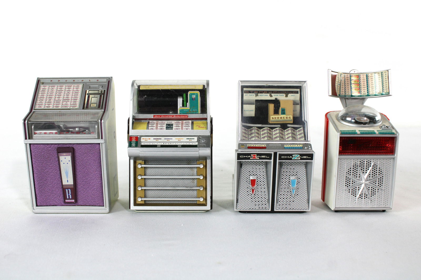 Jukebox Radios incl. Seeburg V, Rockola Princess, AMI Continental, Seeburg 222 (1 of 3)