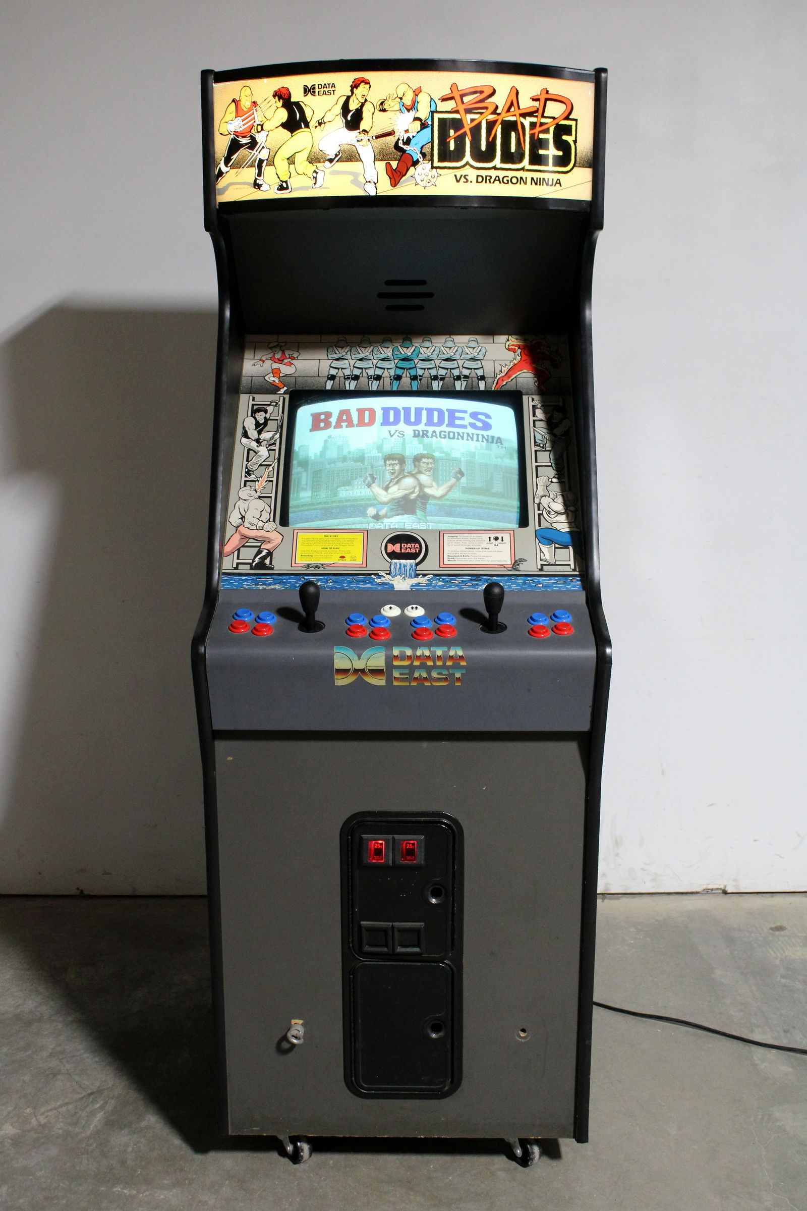 Data East Bad Dudes Arcade Game (1 of 4)