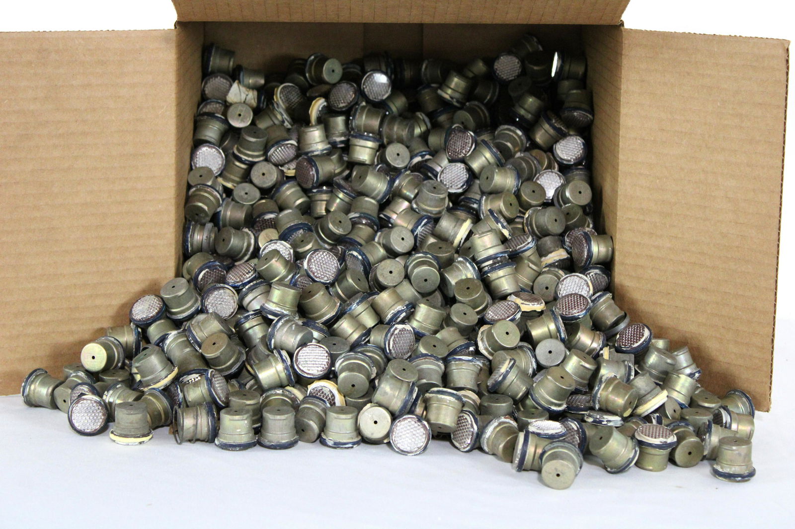 Reflective Cat Eyes for Advertising Signs: Reflective Cat Eyes for Advertising Signs. In-house shipping available. Dimensions: 12 x 10 x 8