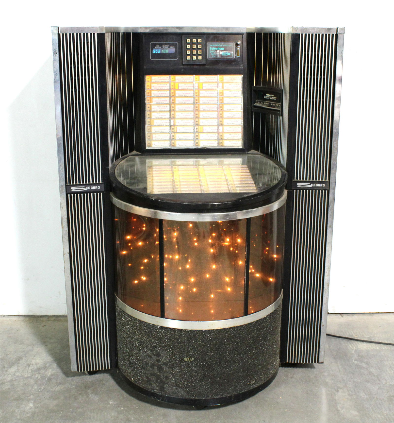 Seeburg SMC3 Jukebox (1 of 4)