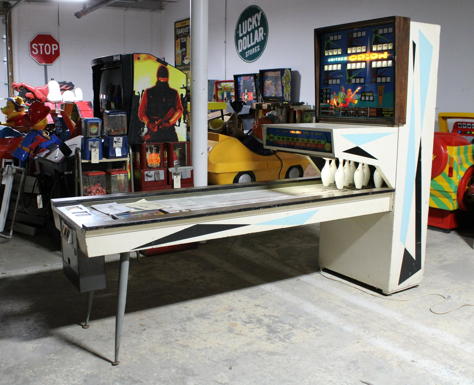Orion Shuffle Alley: Orion Shuffle Alley. Powers on, not working. This item requires third party shipping or pickup arrangements to be made. Dimensions: 78 x 31 x 103