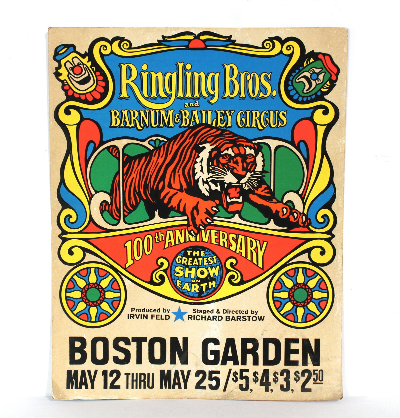 Ringling Bros/ Barnum & Bailey Circus Poster: Ringling Bros/ Barnum & Bailey Circus Poster. In-house shipping available. Dimensions: 28 x 22