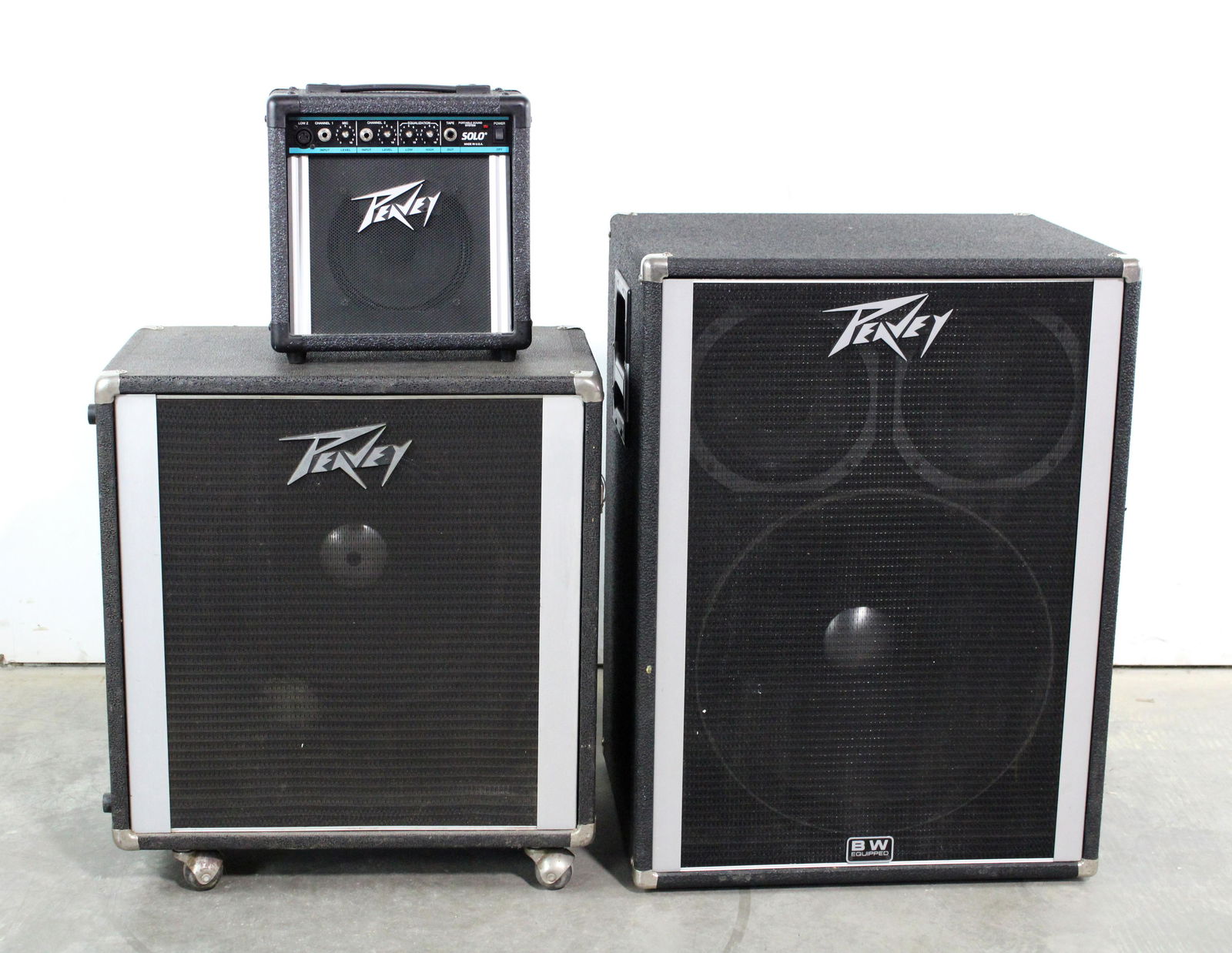 Peavey 1820 Bass Cabinet, 115 Bass Cabinet, and Solo 2-Channel Amp (1 of 2)