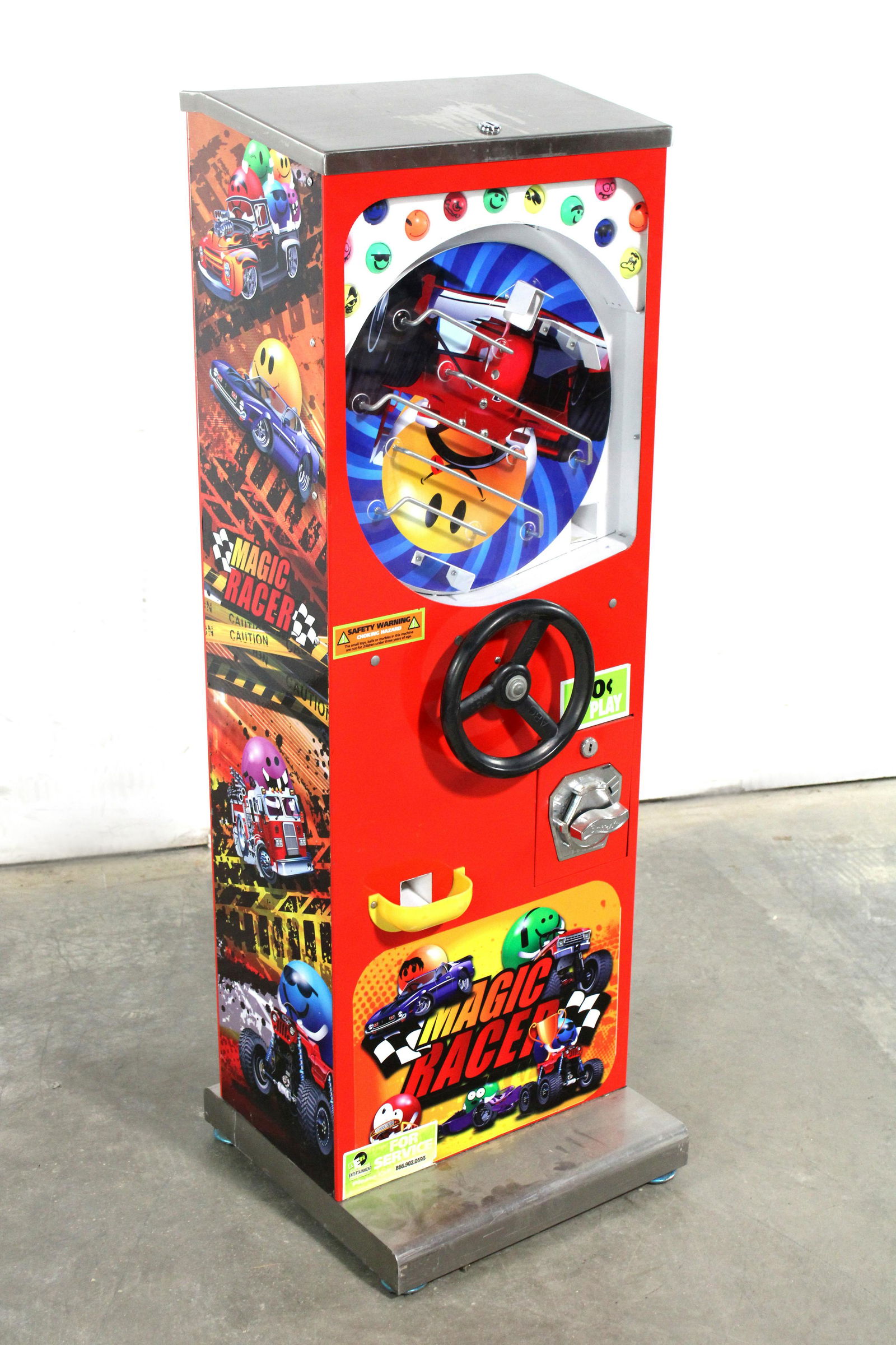Magic Racer Coin Op Gumball Vendor (1 of 2)