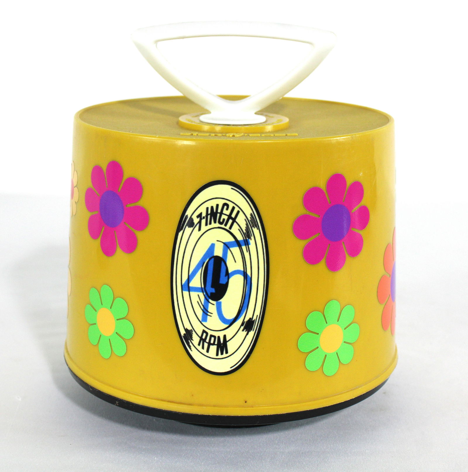 Vintage Disk-Go Case with 45rpm Records (1 of 2)