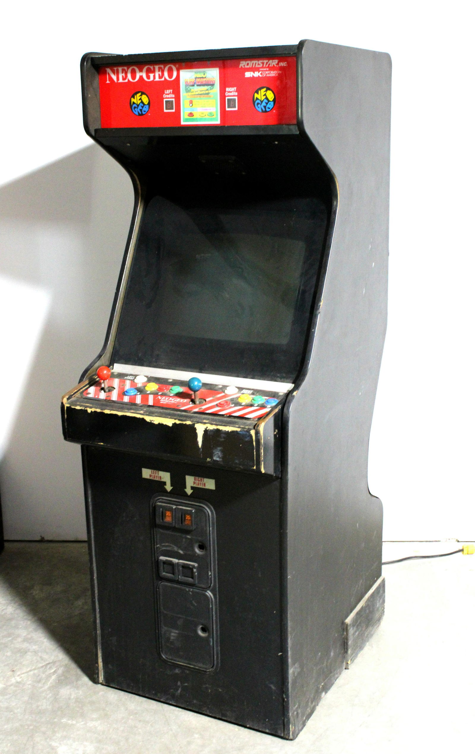 Neo Geo Turf Masters Arcade Game in Dynamo Z-Back Cabinet (1 of 2)