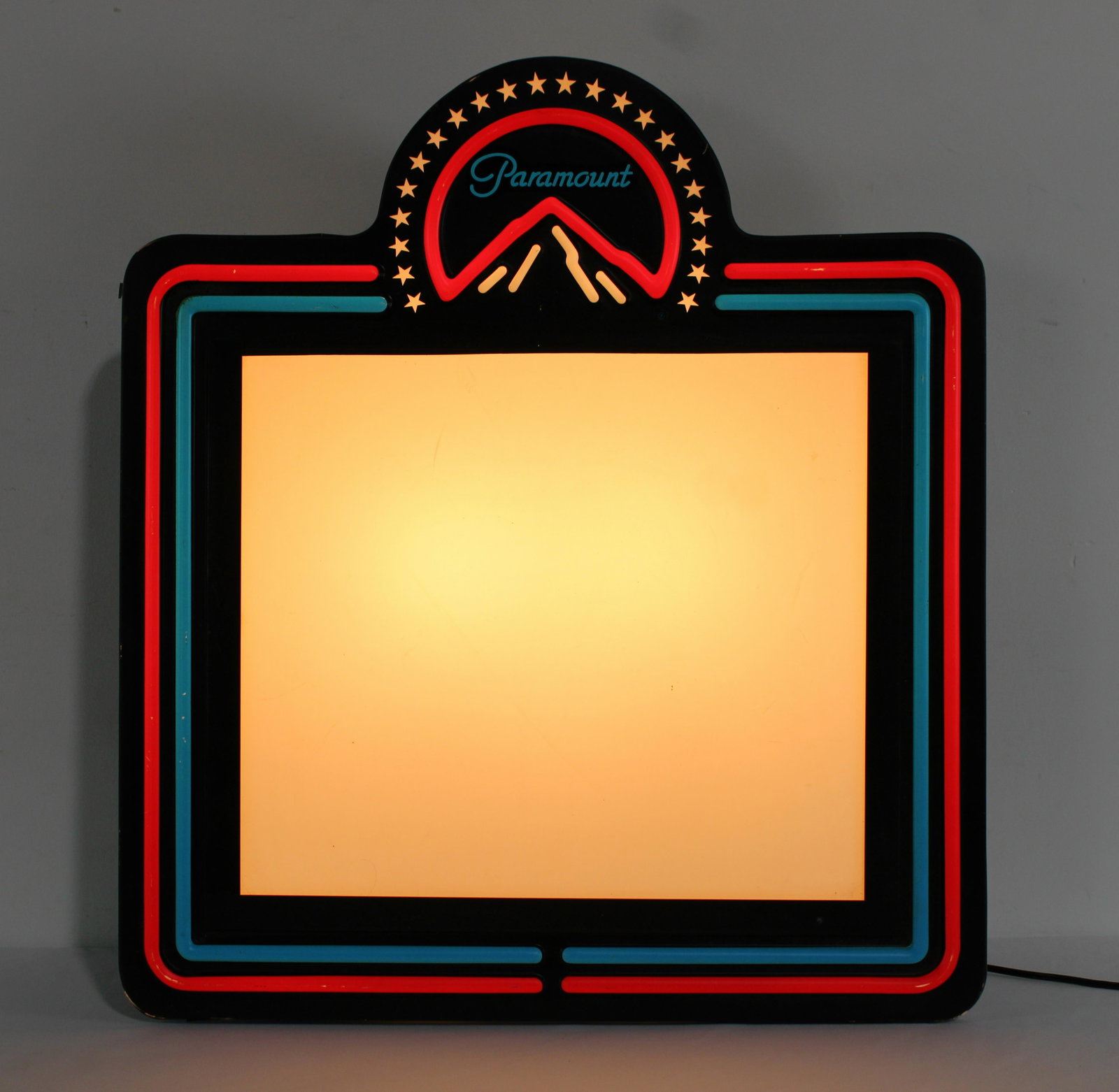 Paramount Light Up Movie Marquee: Paramount Light Up Movie Marquee. Working. This item requires third party shipping or pickup arrangements to be made. Dimensions: 25 x 22 x 7
