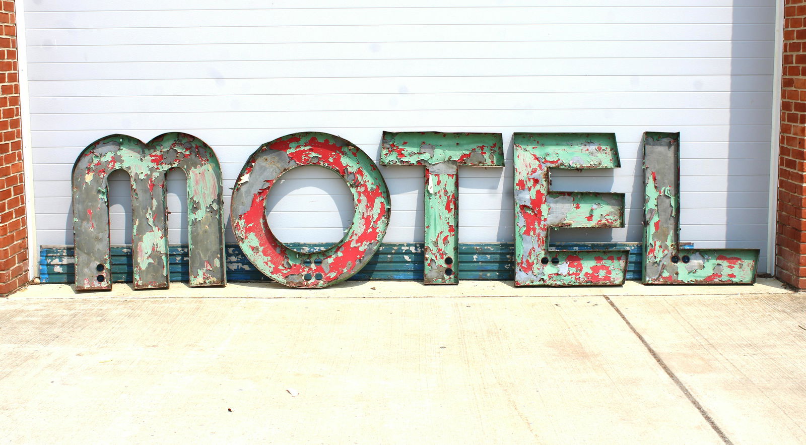 Motel Letter Sign (1 of 3)