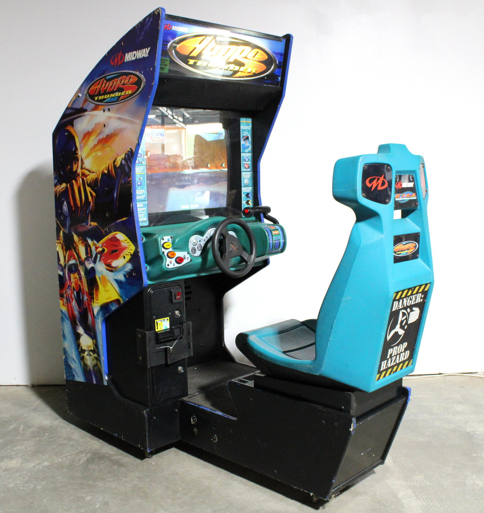 Hydro Thunder Sit Down Racing Arcade Game (1 of 3)