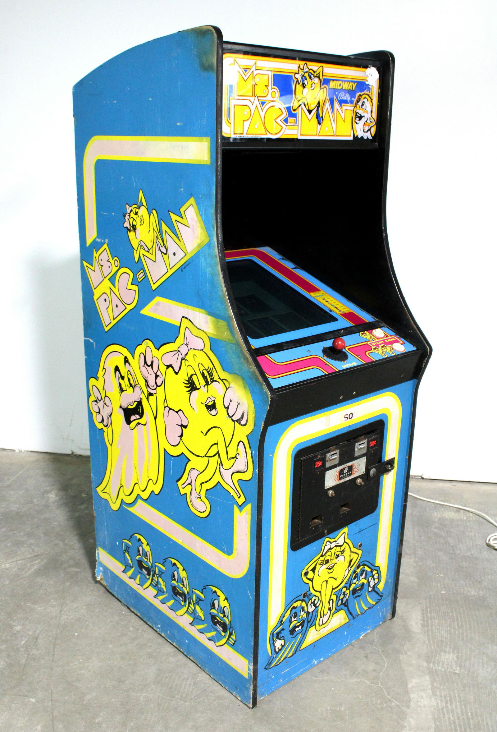 Multicade in Bally Ms. Pac-Man Cabinet (1 of 6)