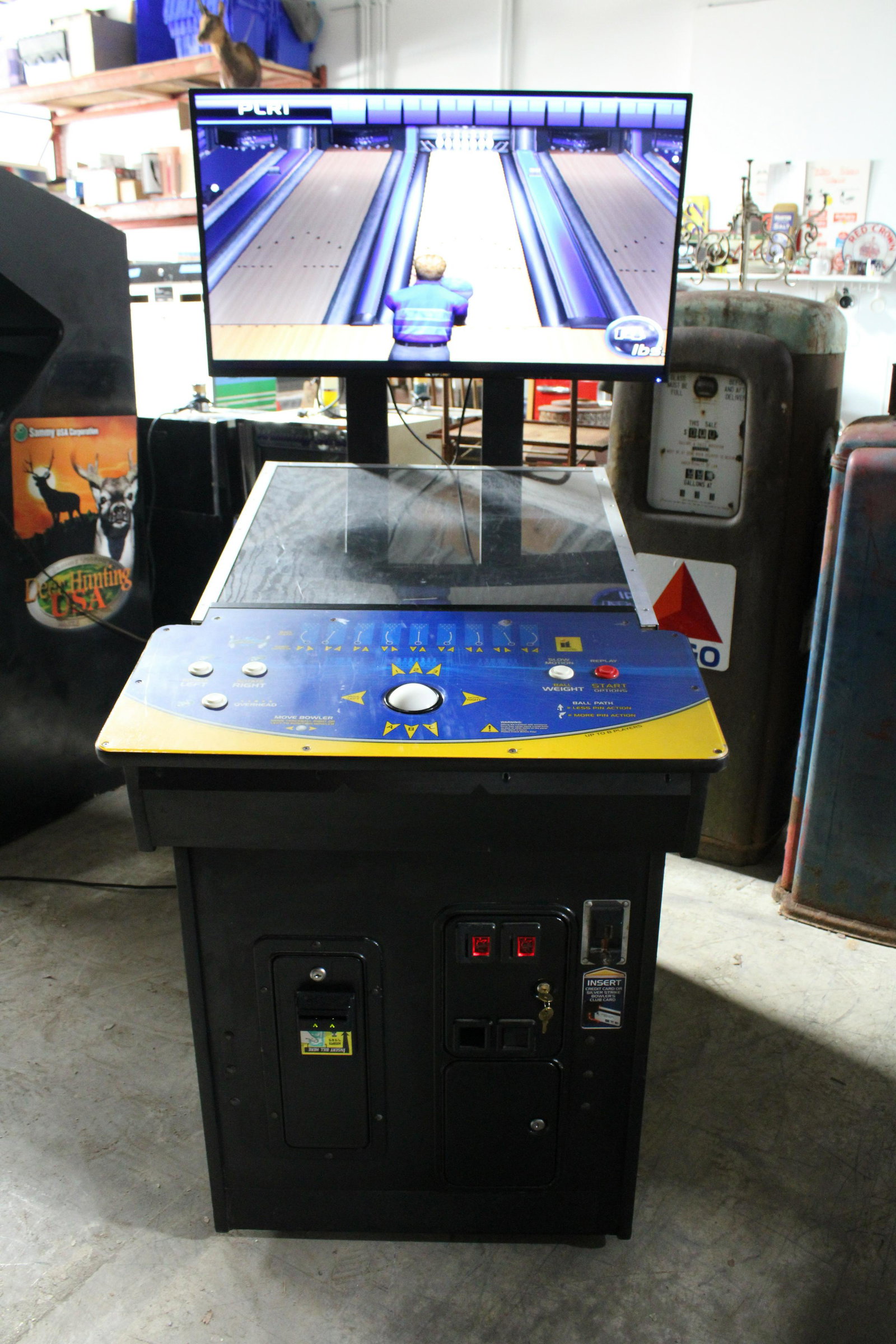Silver Strike Bowling Pedestal Arcade Game (1 of 5)
