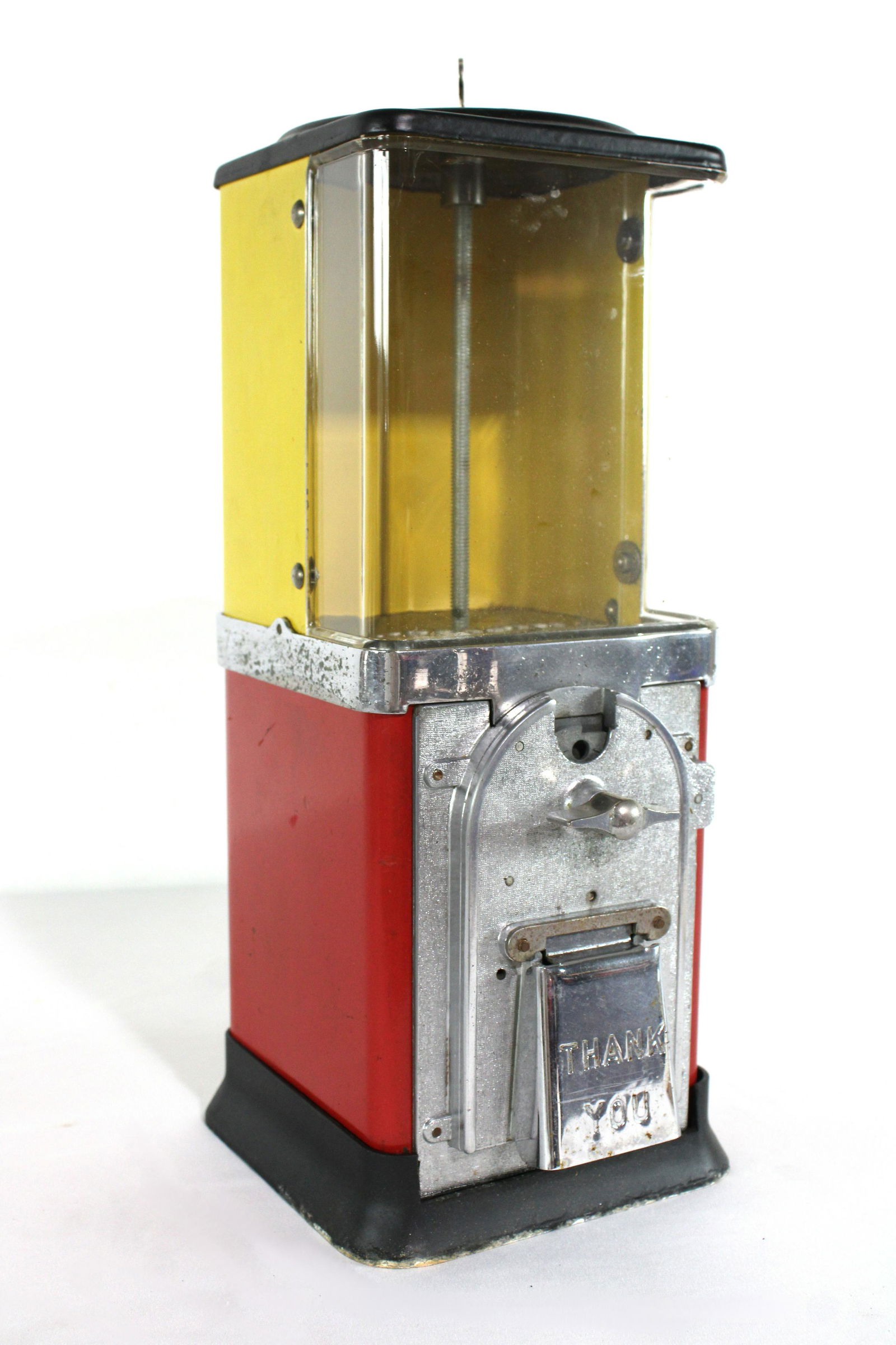 Coin Op Gumball Vendor with Key: Coin Op Gumball Vendor with Key. In-house shipping available. Dimensions: 16 x 7 x 8