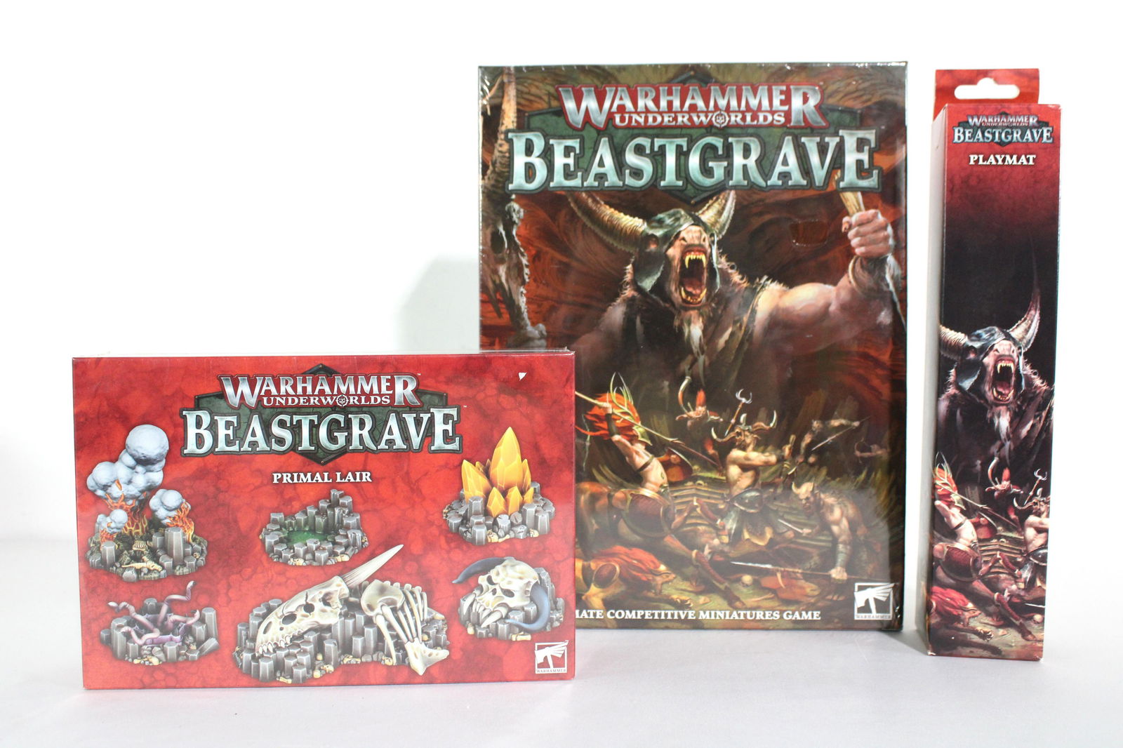 Warhammer Underworlds Beastgrave Miniatures, Primal Lair and Playmat, NIB: Warhammer Underworlds Beastgrave Miniatures, Primal Lair and Playmat, NIB. In-house shipping available.