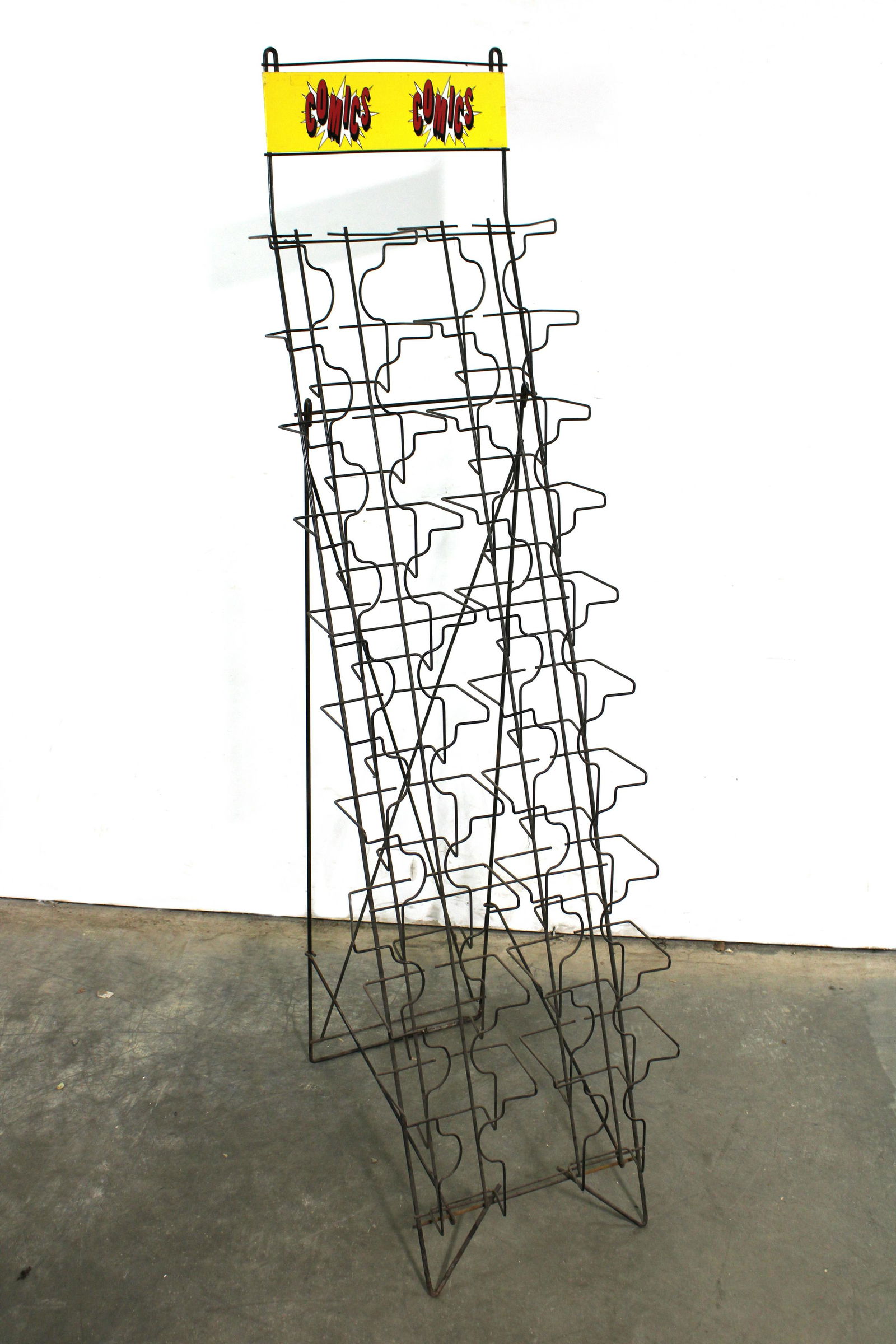 Comics Metal Store Display Rack (1 of 2)