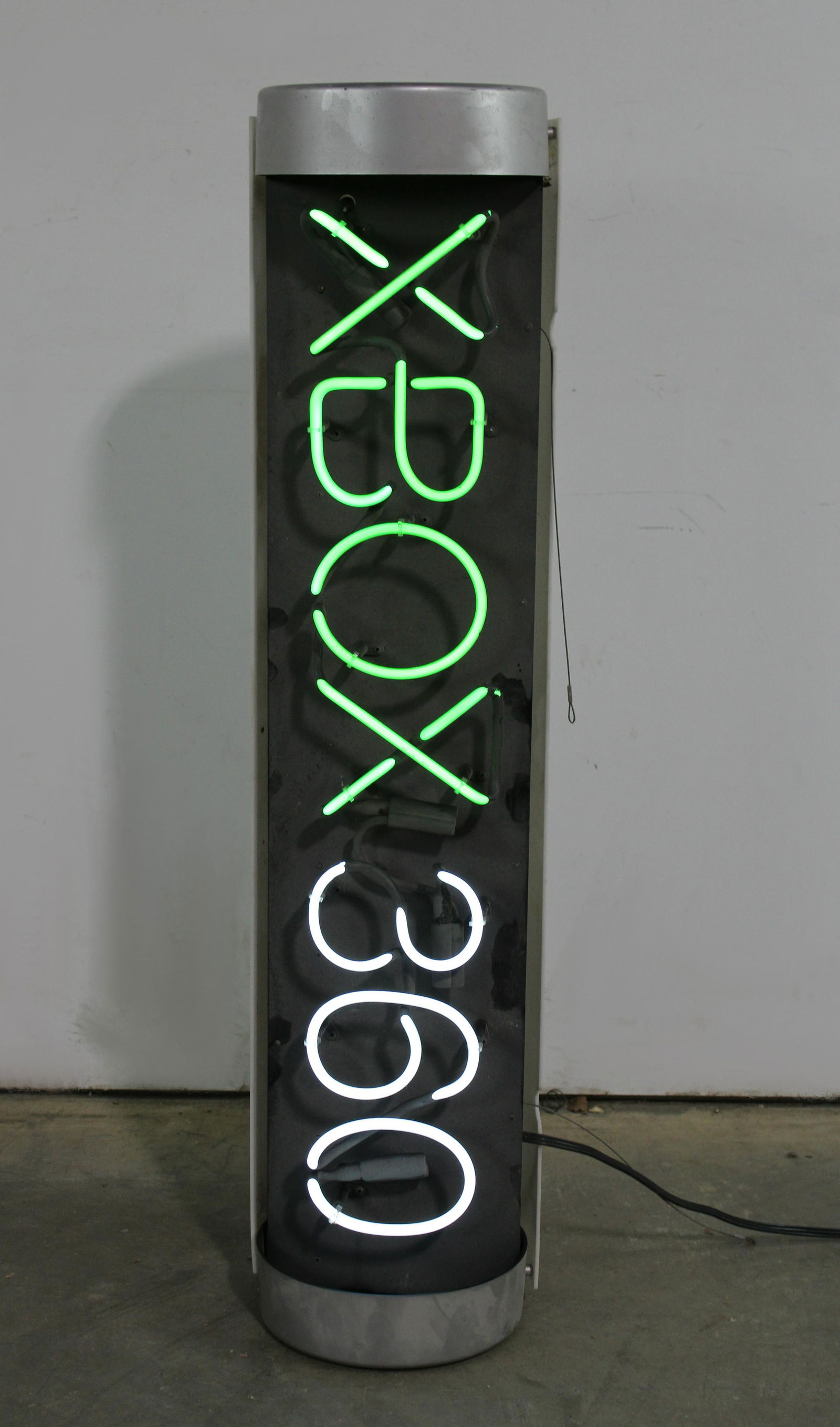 XBox 360 Neon Sign (1 of 2)