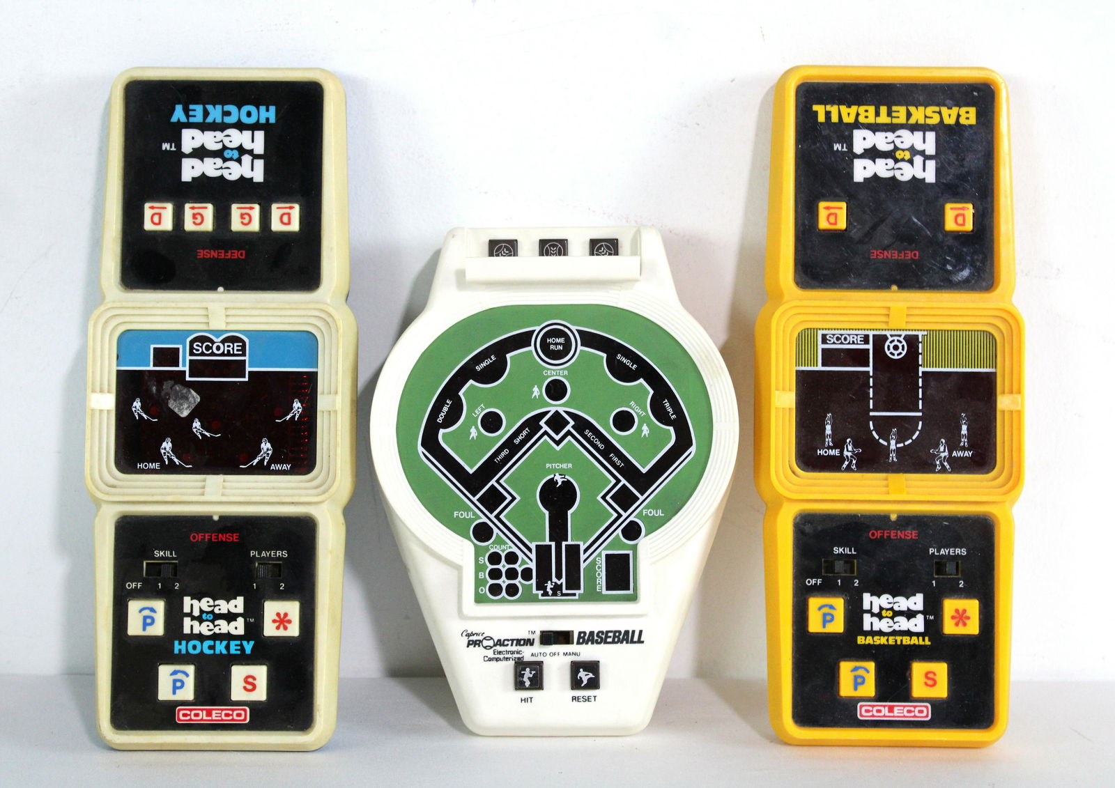 Handheld Games incl. Head to Head Hockey and Basketball (1 of 1)