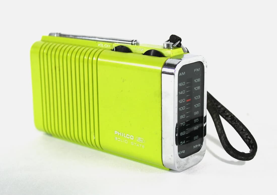 1970s Philco / Ford Transistor Radio in Ford "Grabber Green" (1 of 2)