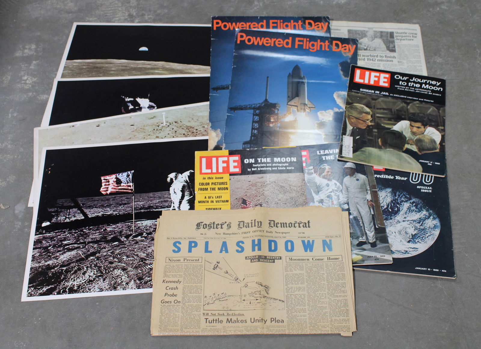 Apollo 11 Moon Landing Memorabilia incl. Life Magazines (1 of 1)