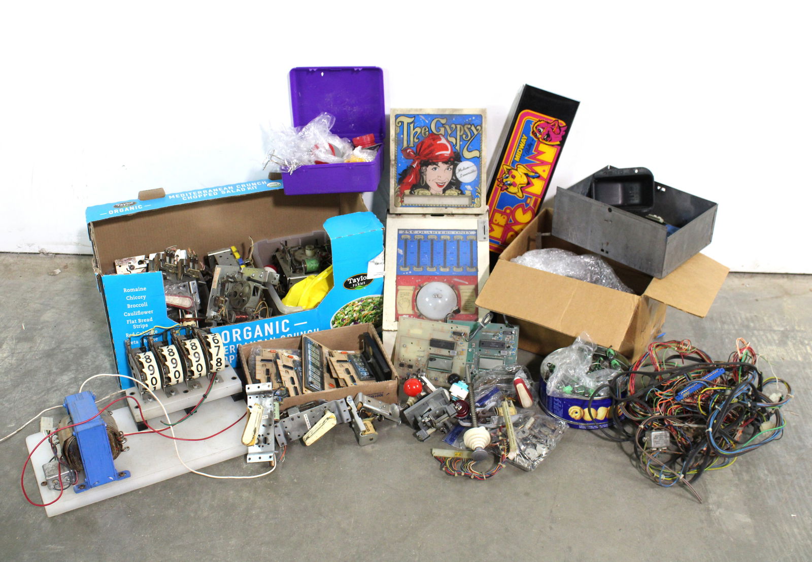 Large Lot of Arcade and Pinball Parts incl. Displays, Flippers, Coils (1 of 3)
