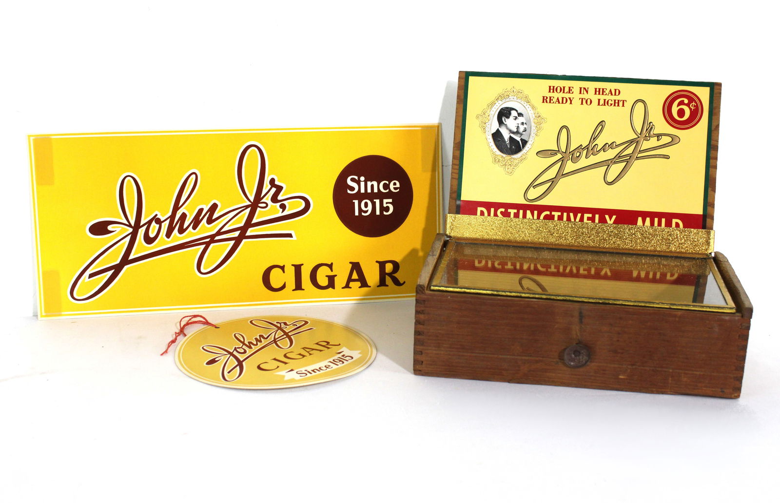 Early Finger Jointed Wood John Jr Cigar Box, Sign and Fan Pull (1 of 2)