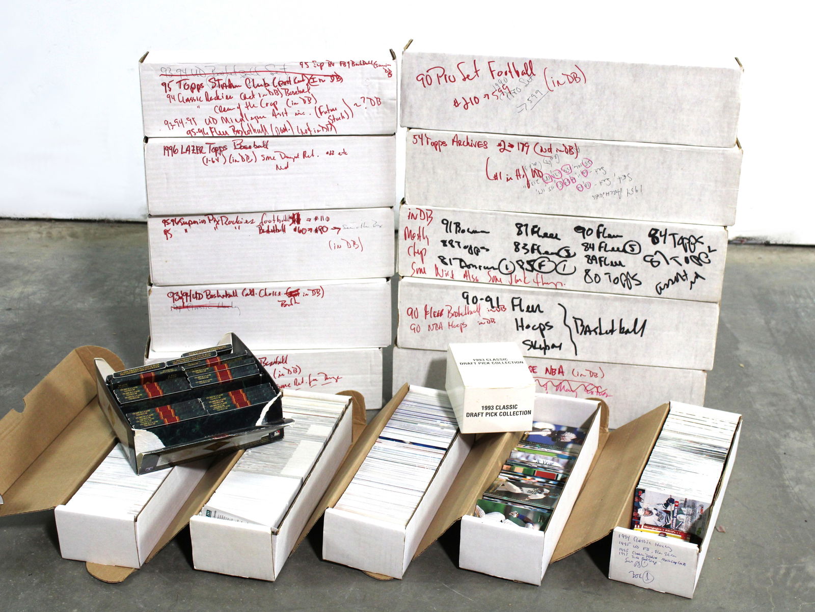 Baseball, Football and Basketball Assorted Trading Cards, Lot 4 (1 of 2)