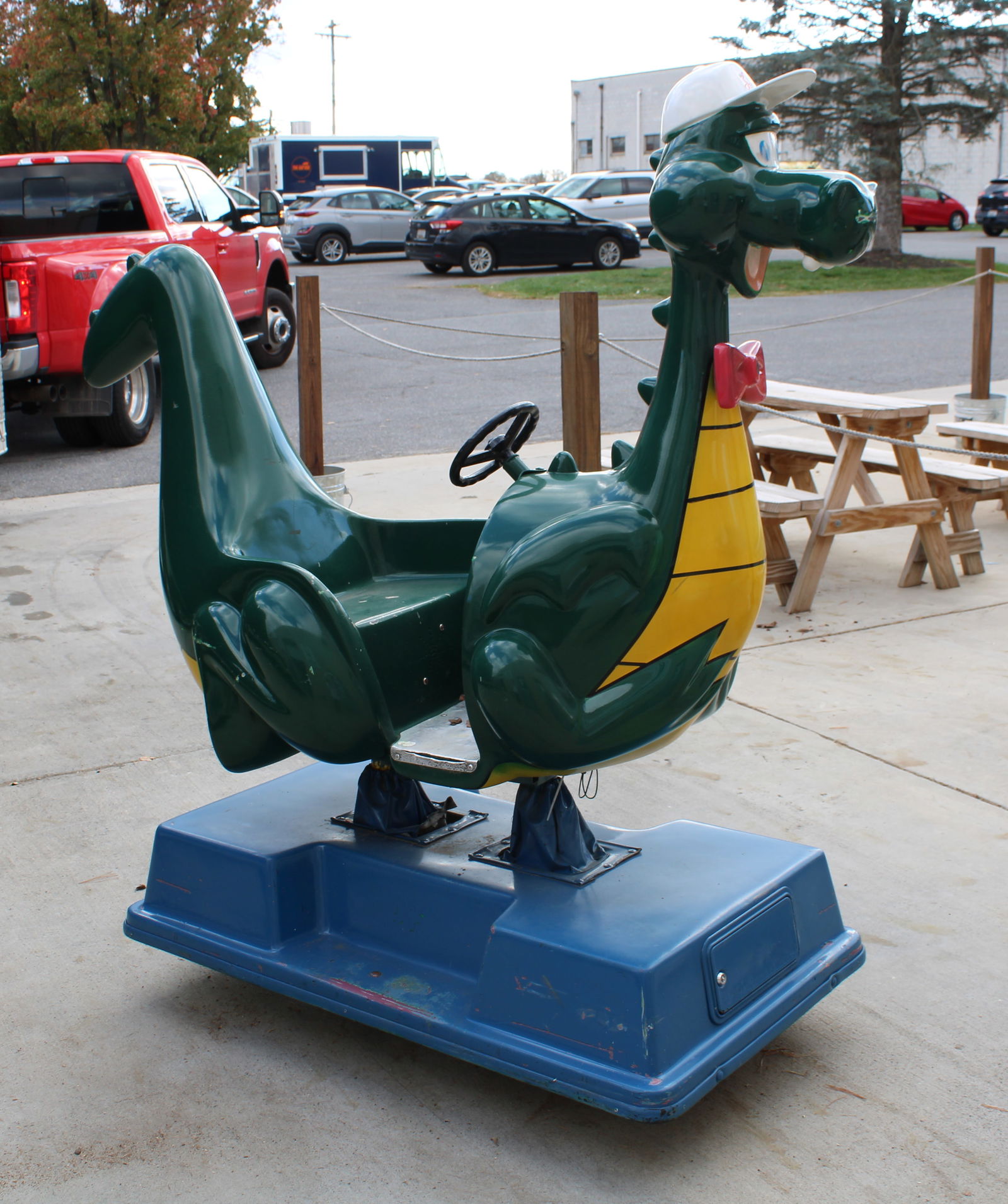 Harris Teeter "Harry the Happy Dragon" Coin Op Kiddie Ride (1 of 3)