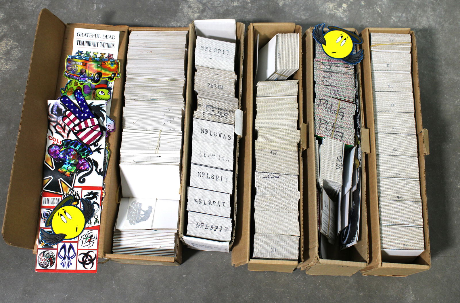 Vending Machine Stock, Stickers and Temporary Tattoos (1 of 5)