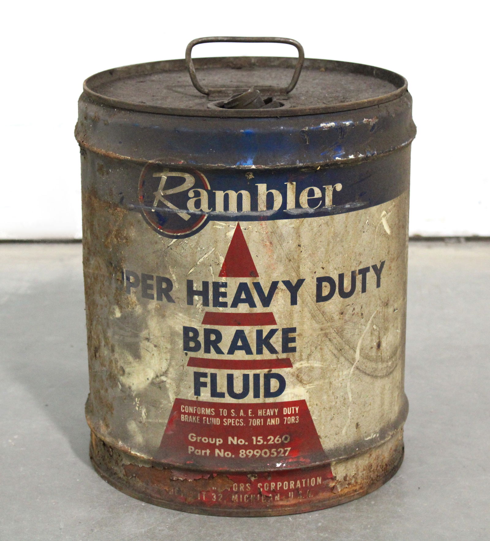 Rambler Break Fluid Automotive Can (1 of 2)