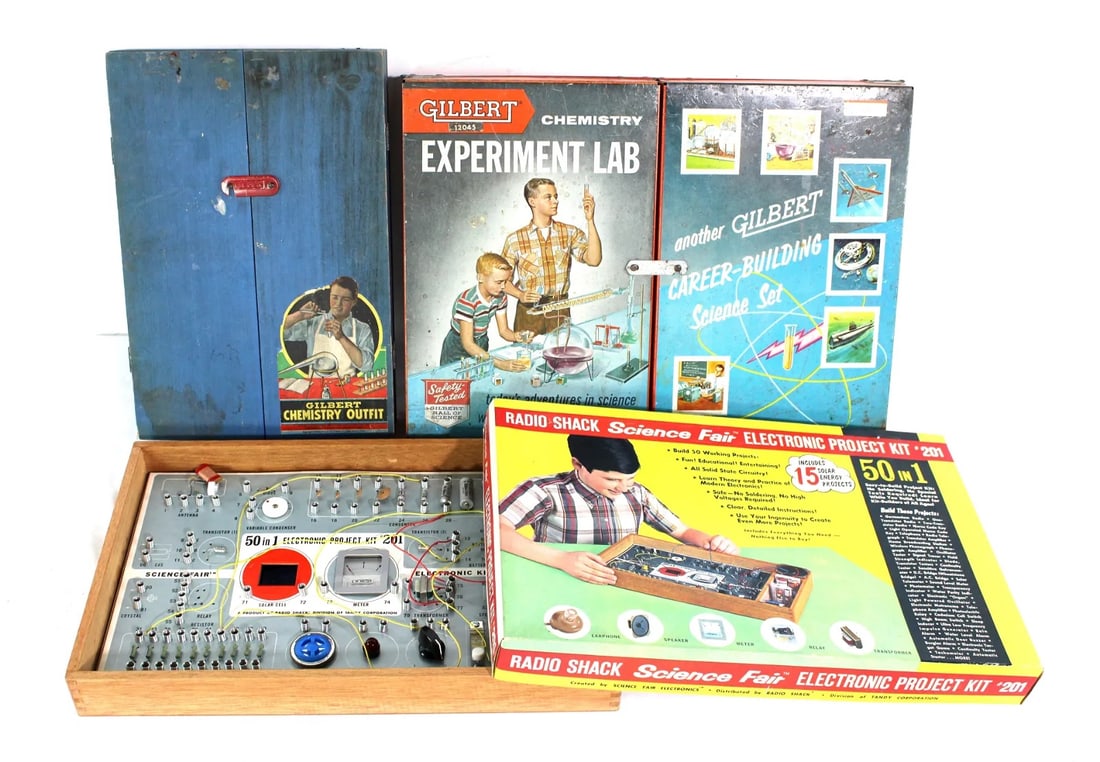 Gilbert Chemistry / Experiment Toy Lab and Radio Shack Science Fair Kit (1 of 3)