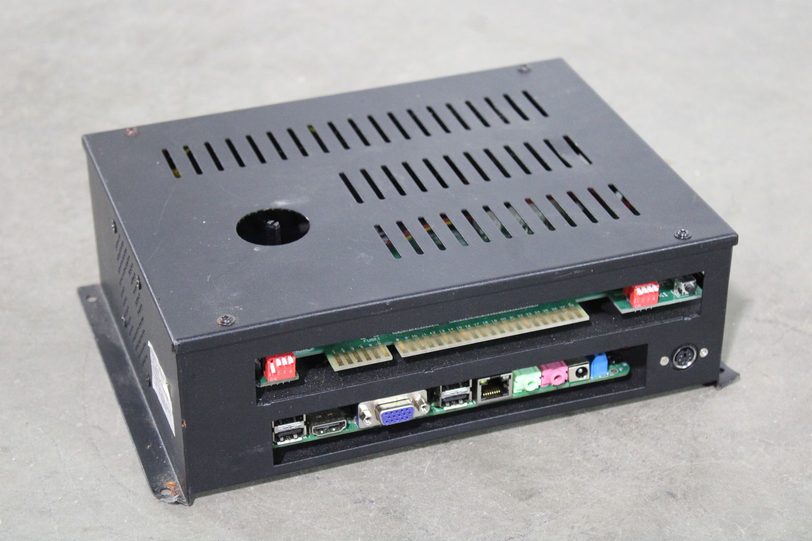 JAMMA Multi Arcade System Box (1 of 2)