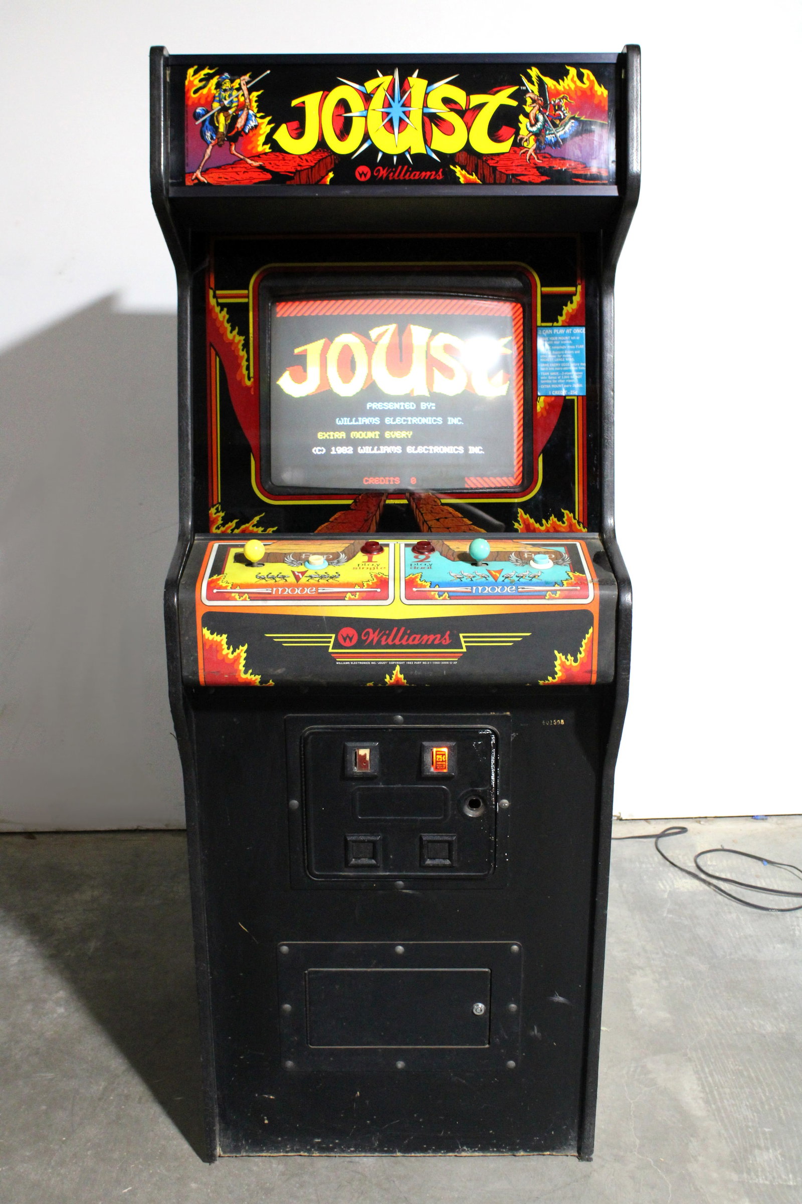 Williams Joust Arcade Game (1 of 4)