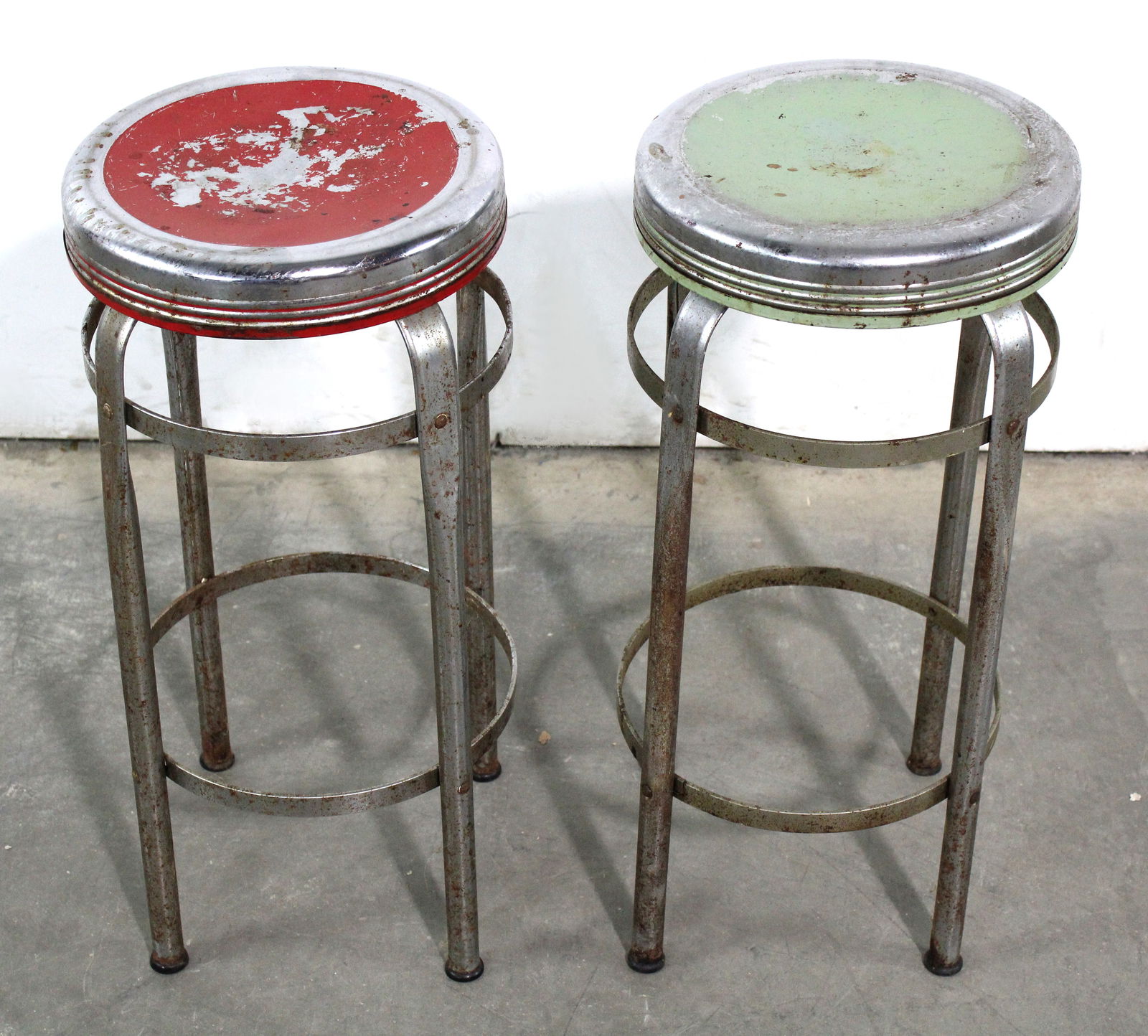 Vintage Metal Diner Stools (1 of 1)