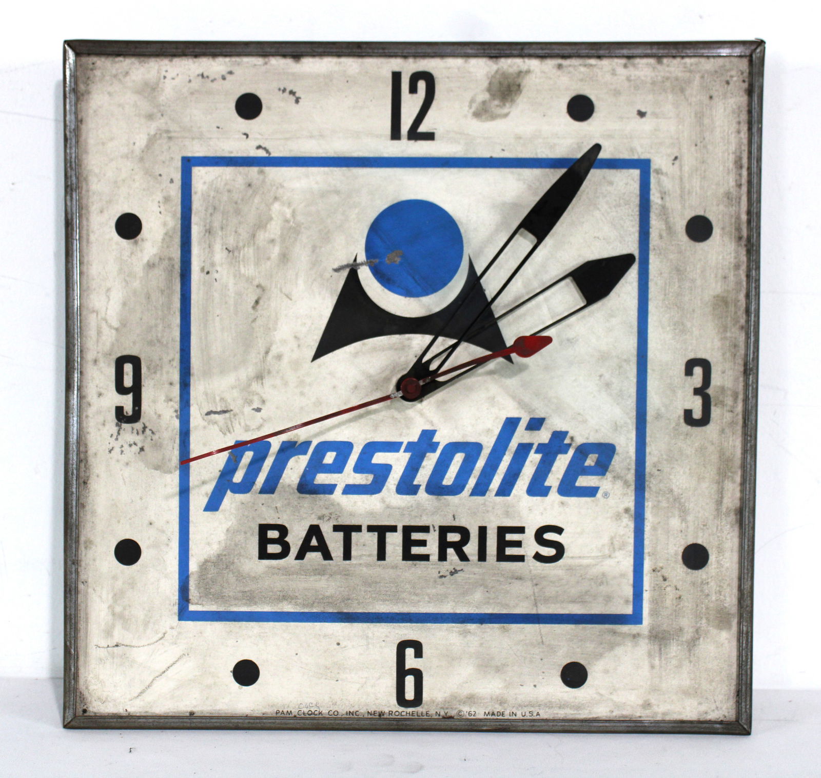 Prestolite Batteries Pam Clock (1 of 3)