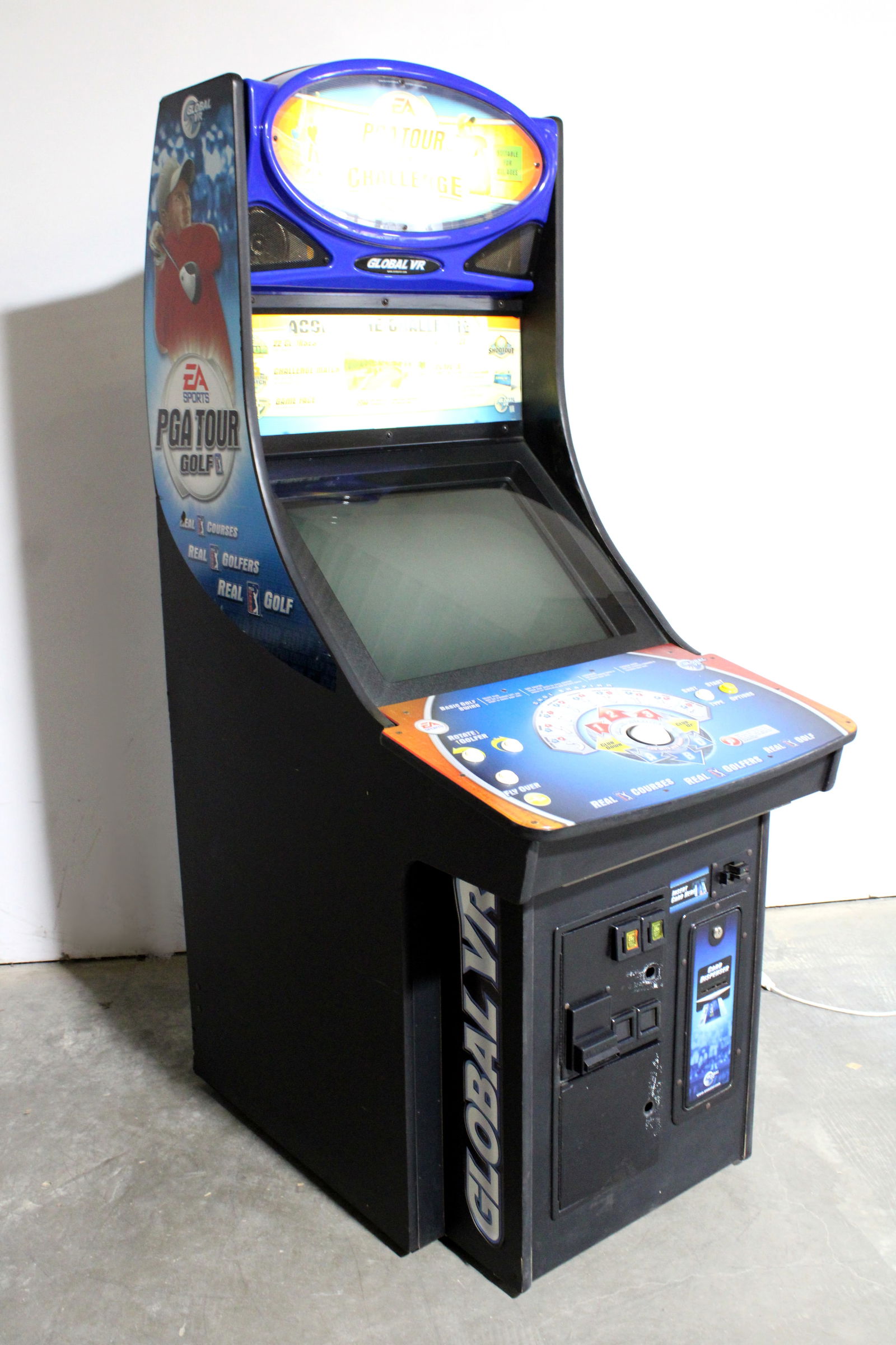 PGA Tour Golf Challenge Arcade Game (1 of 3)