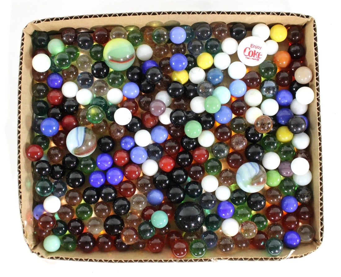 Assorted Lot of Vintage Marbles: Assorted Lot of Vintage Marbles. In-house shipping available.