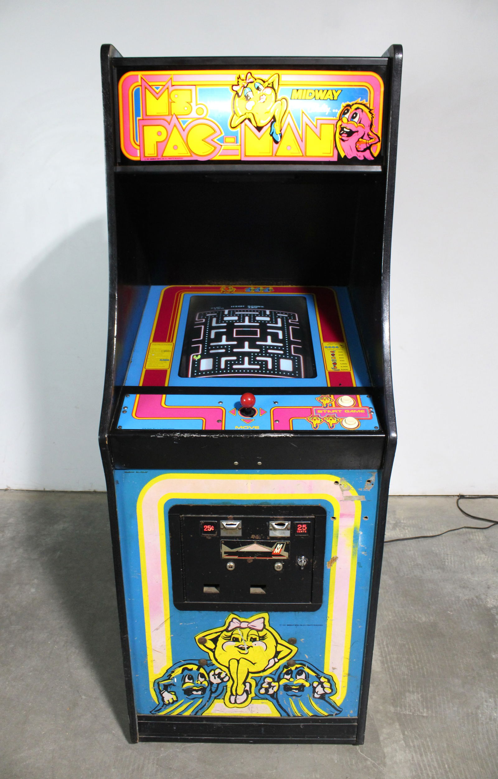 Bally Midway Ms. Pac-Man Arcade Game (1 of 4)
