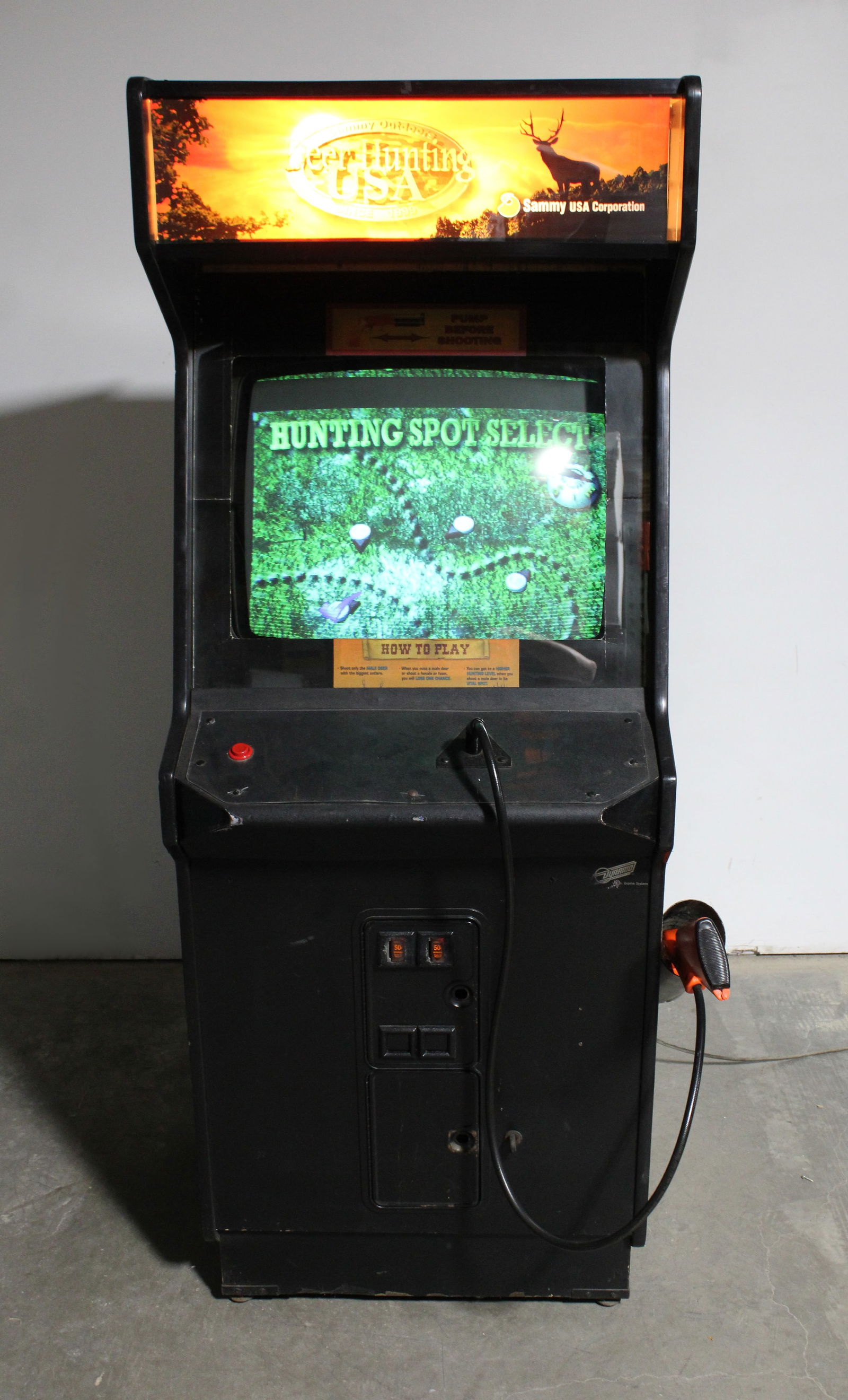 Sammy Outdoors Deer Hunting Arcade Game (1 of 3)