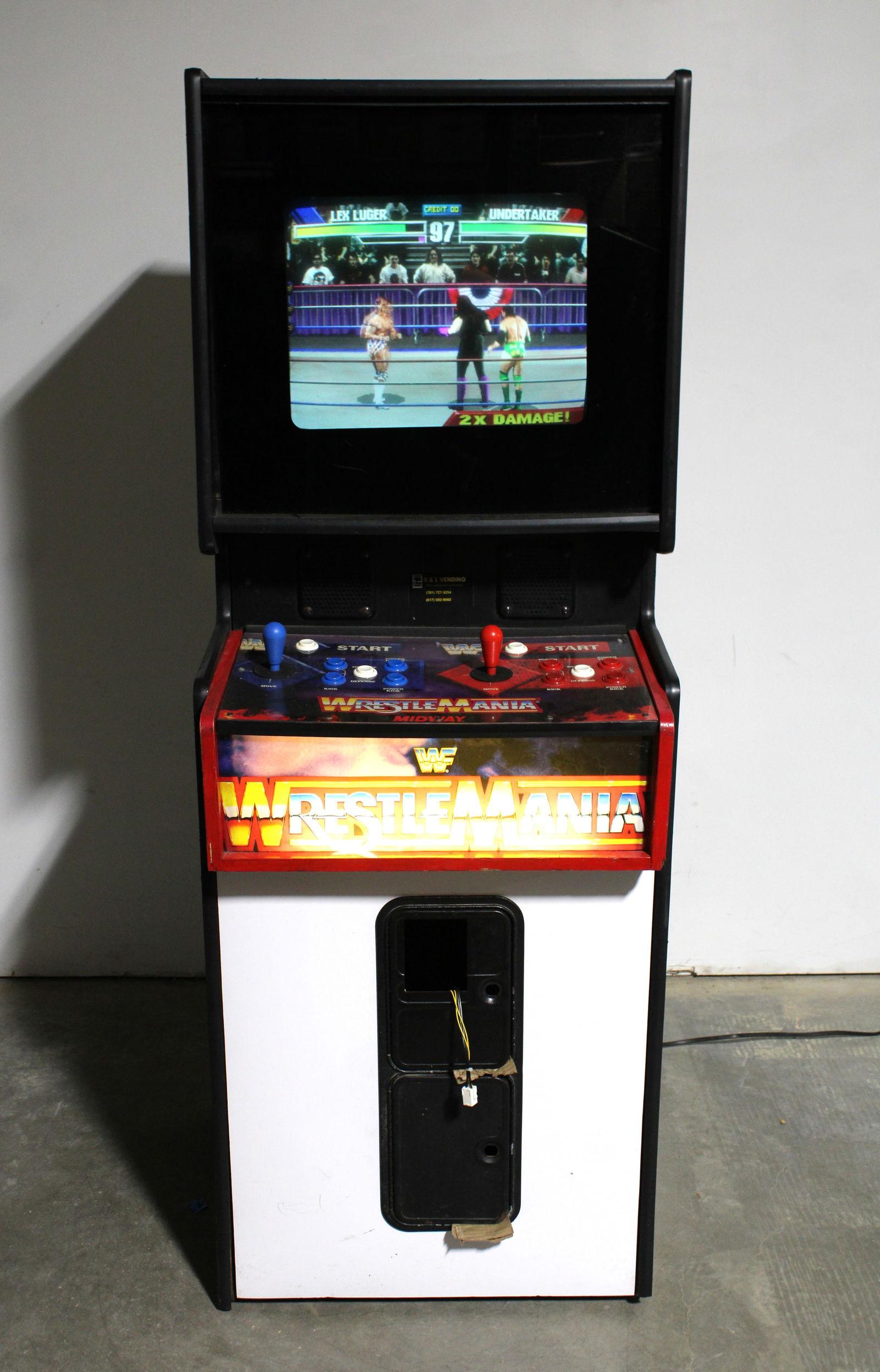WWF Wrestlemania Arcade Game (1 of 4)