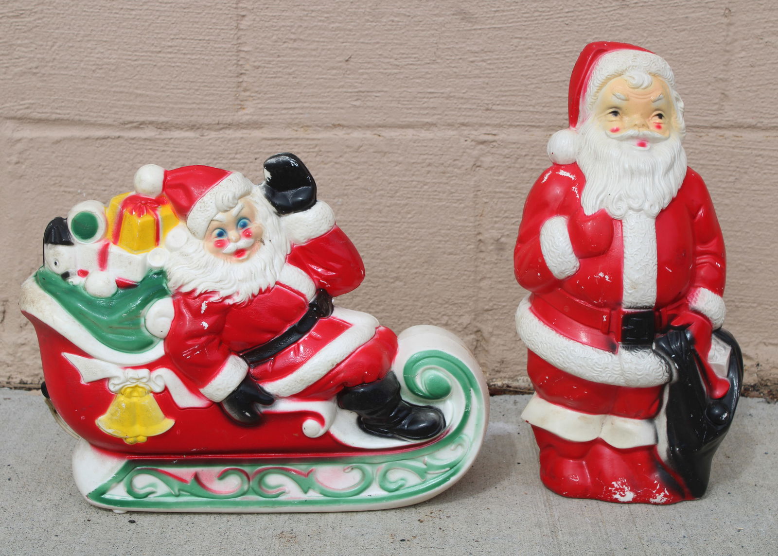 Small Empire Santa Blowmolds (1 of 2)