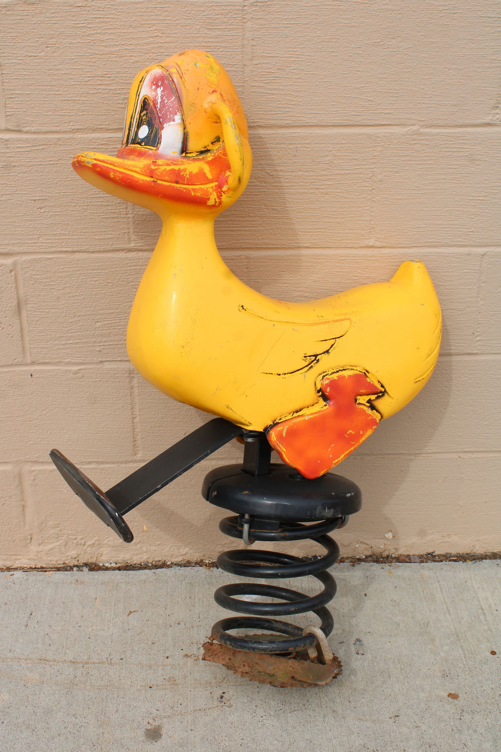 Playground Duck Spring Rider (1 of 3)